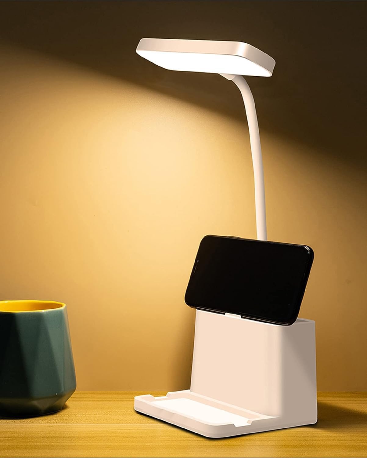 Rechargeable 3 Color Light Desk Lamp