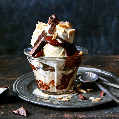 Black Current Sundae