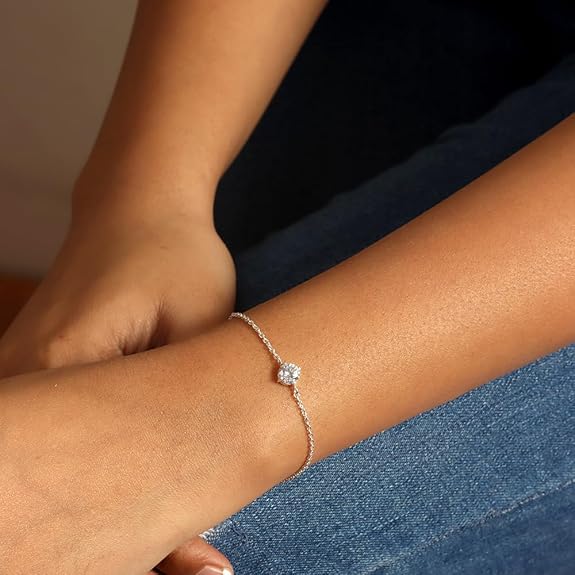 Clasp Link Bracelet