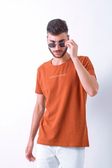 Brown T_shirt