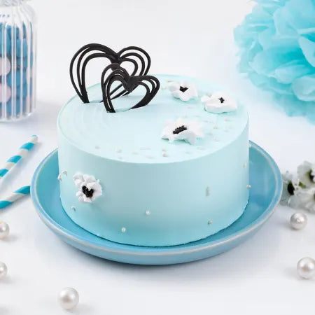 Pearly Blue Cream Cake